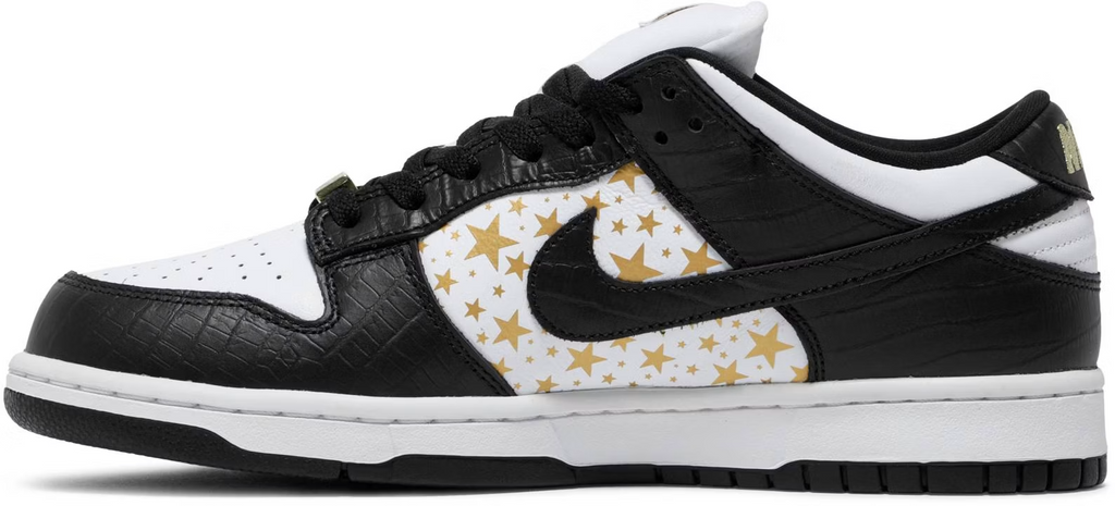DH3228-102 Supreme Ã Nike SB Dunk Low OG QS Gold Stars "White/Black" (Men's)