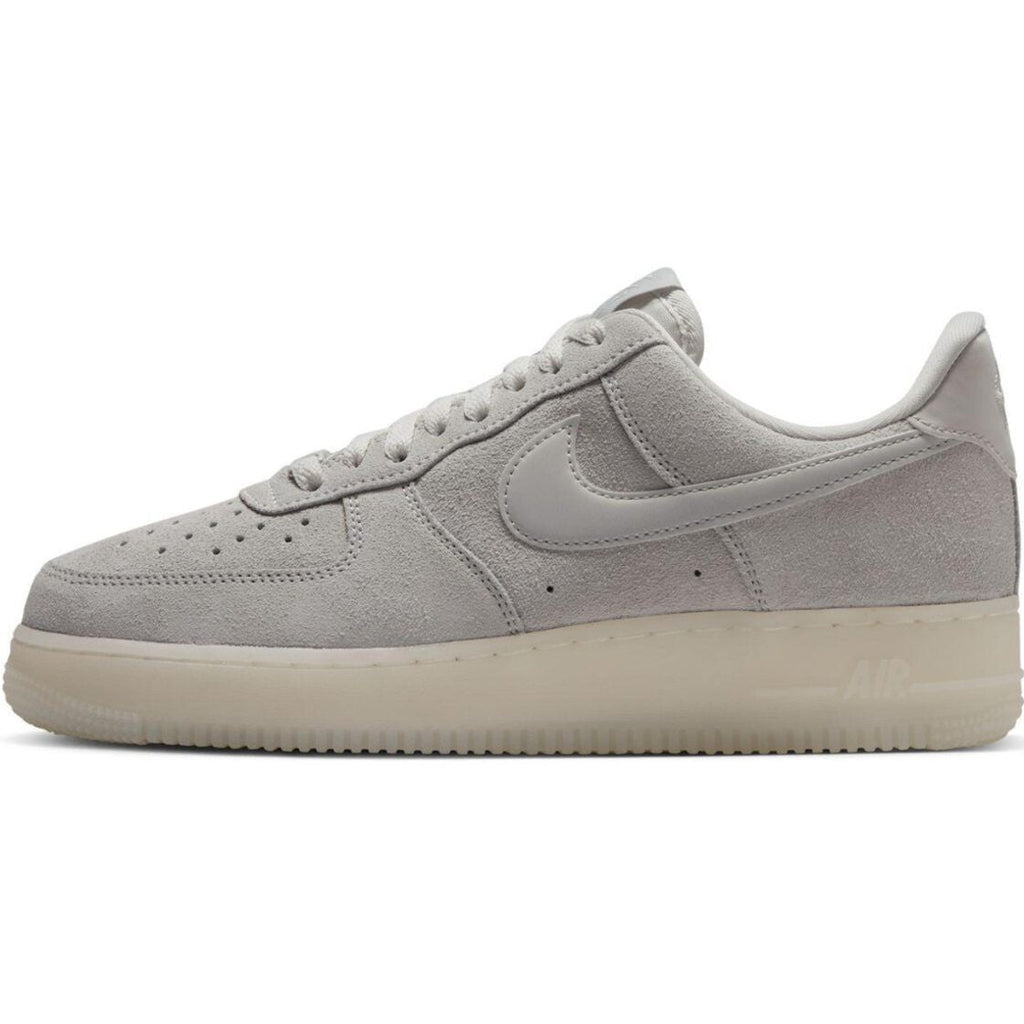 IQ0136-100 Nike Air Force 1 Low '07 "Sail/Light Bone" (Women's)