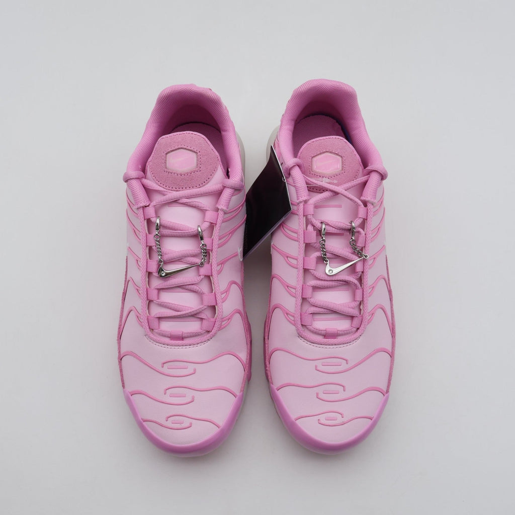 IV5286-600 Nike Air Max Plus "Pink Rise/Summit White" (Women's)
