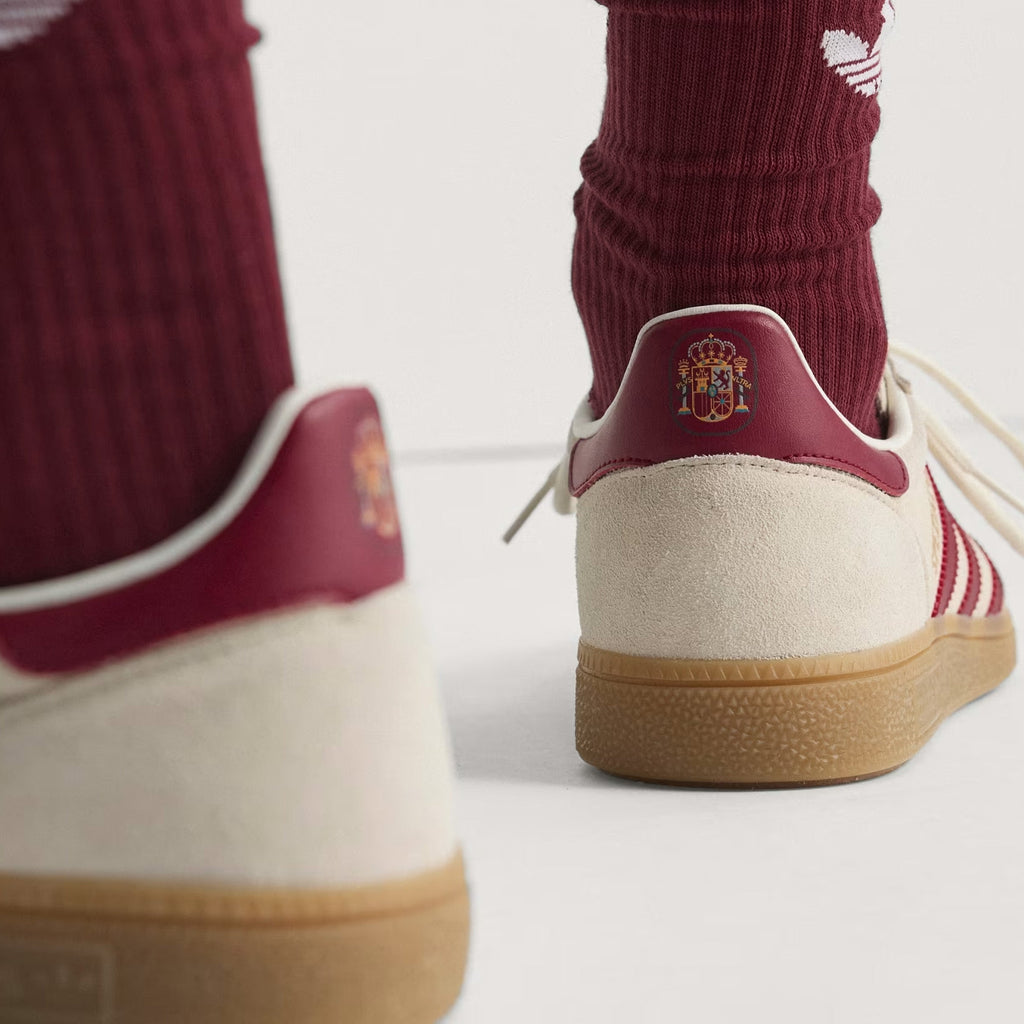 Spain Handball Spezial Mens Lifestyle Shoes (Off White/Noble Maroon)