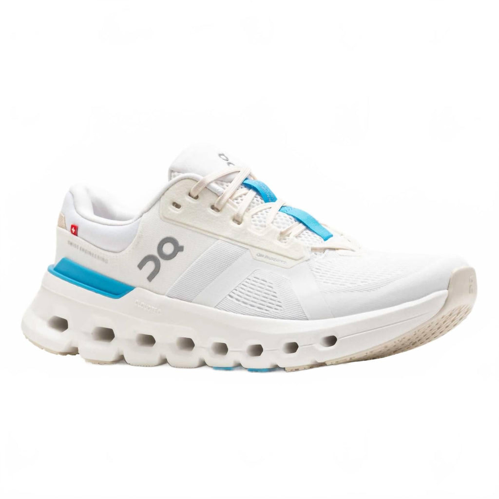 Women's Cloudrunner 2 Running Shoes In White / Horizon