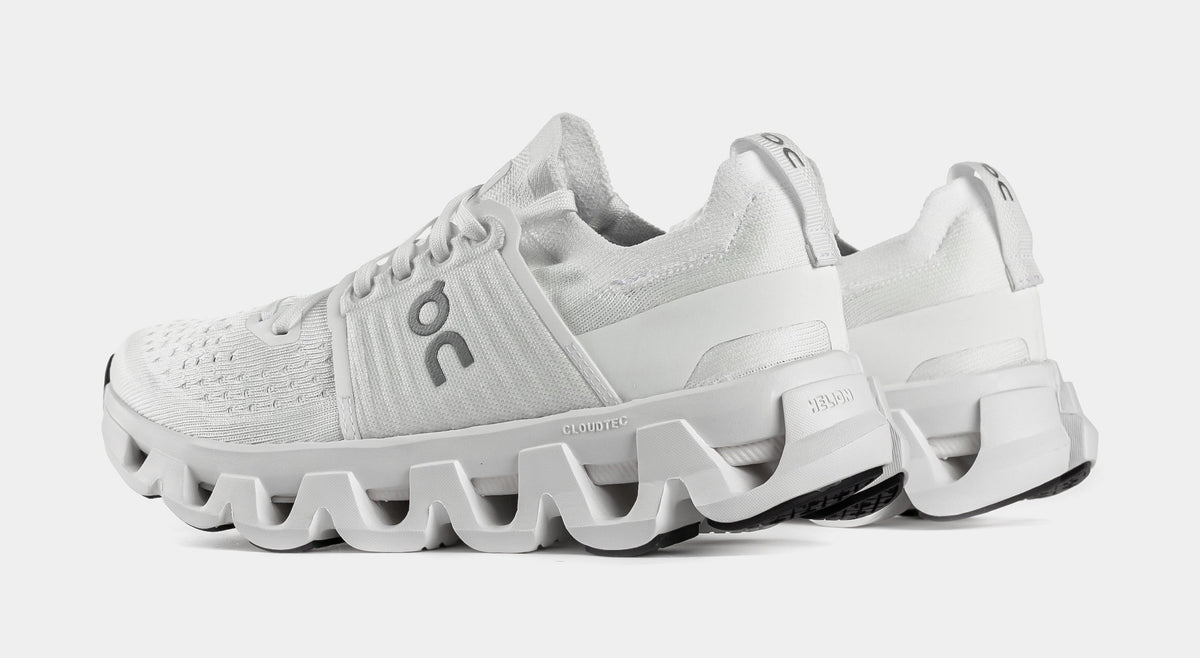 Cloudswift 4 Womens Running Shoes (White/White)