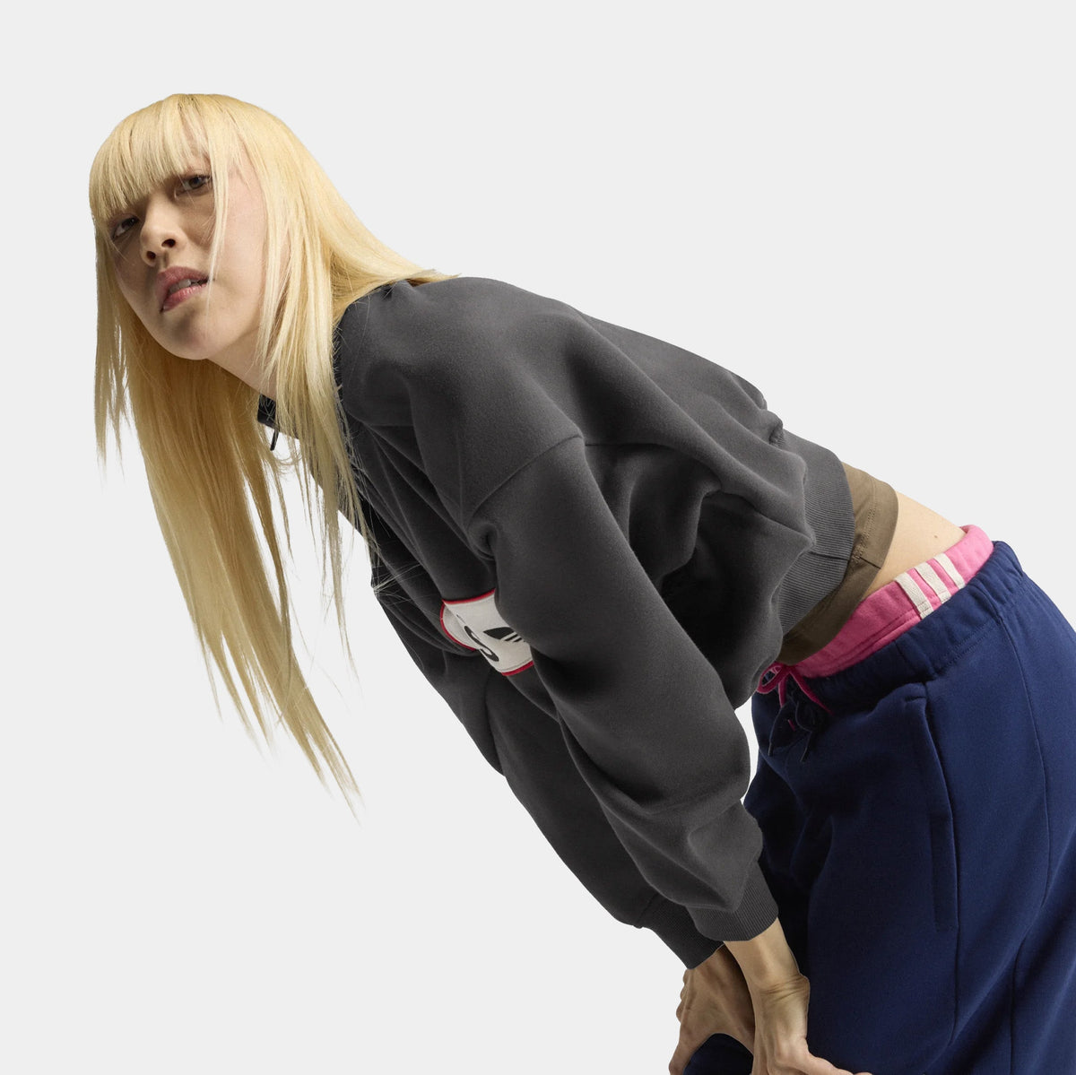 Adisignature NY Quarter Zip Womens Sweatshirt (Utility Black)