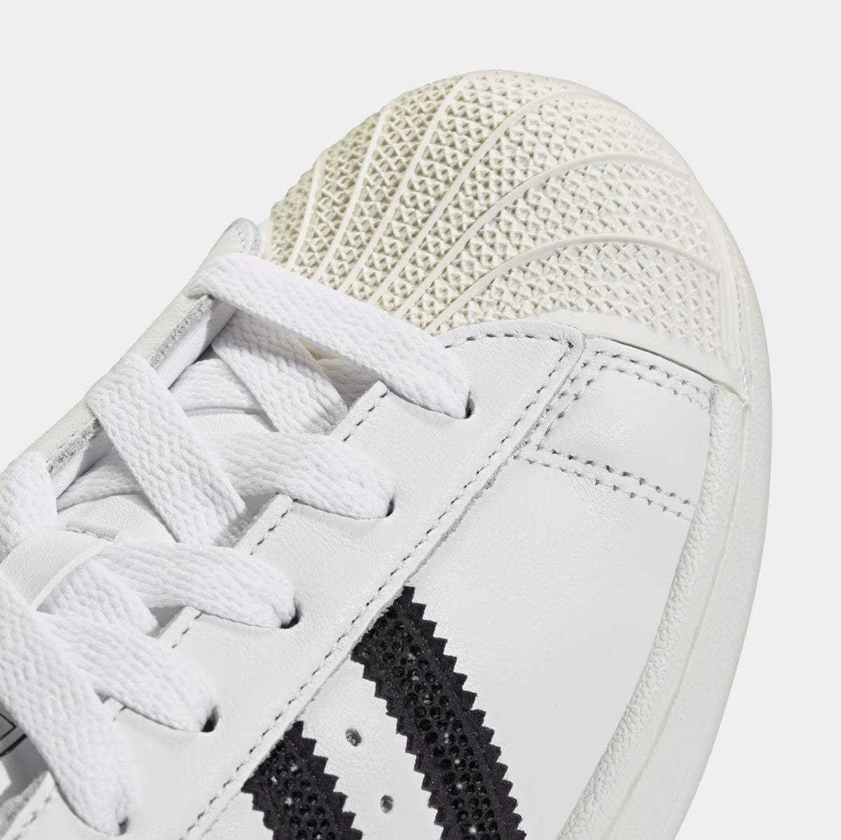 Superstar II Rhinestone Womens Lifestyle Shoes (Cloud White/Core Black/Off White)
