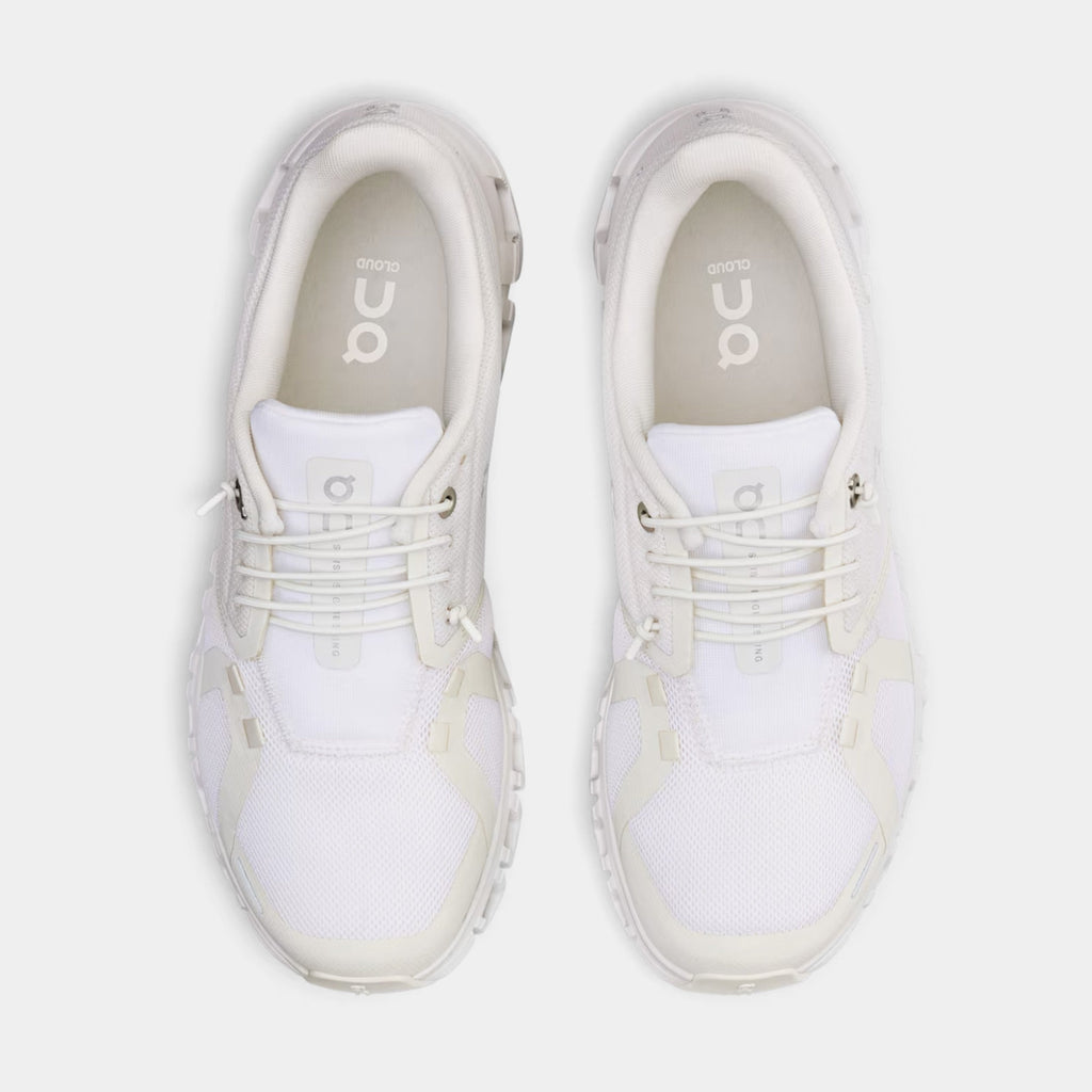 Cloud 6 Womens Running Shoes (White/White)