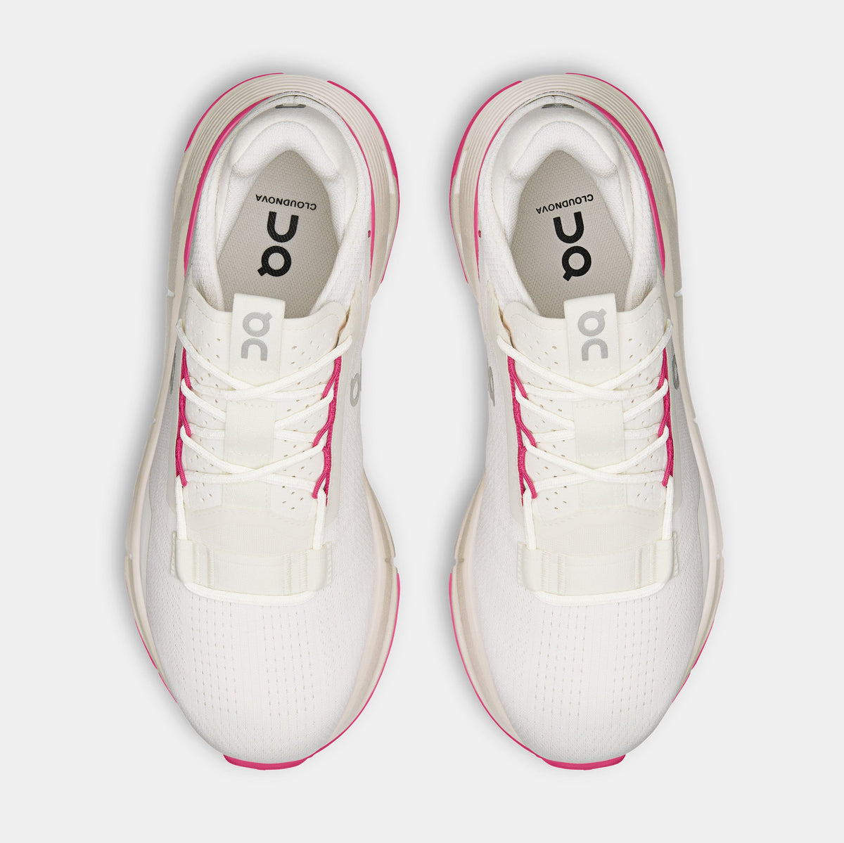 Cloudnova 2 Womens Running Shoes (Beige/Pink)