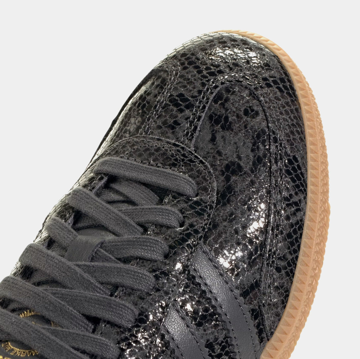 Samba OG Faux Snakeskin Womens Lifestyle Shoes (Black/Gum)