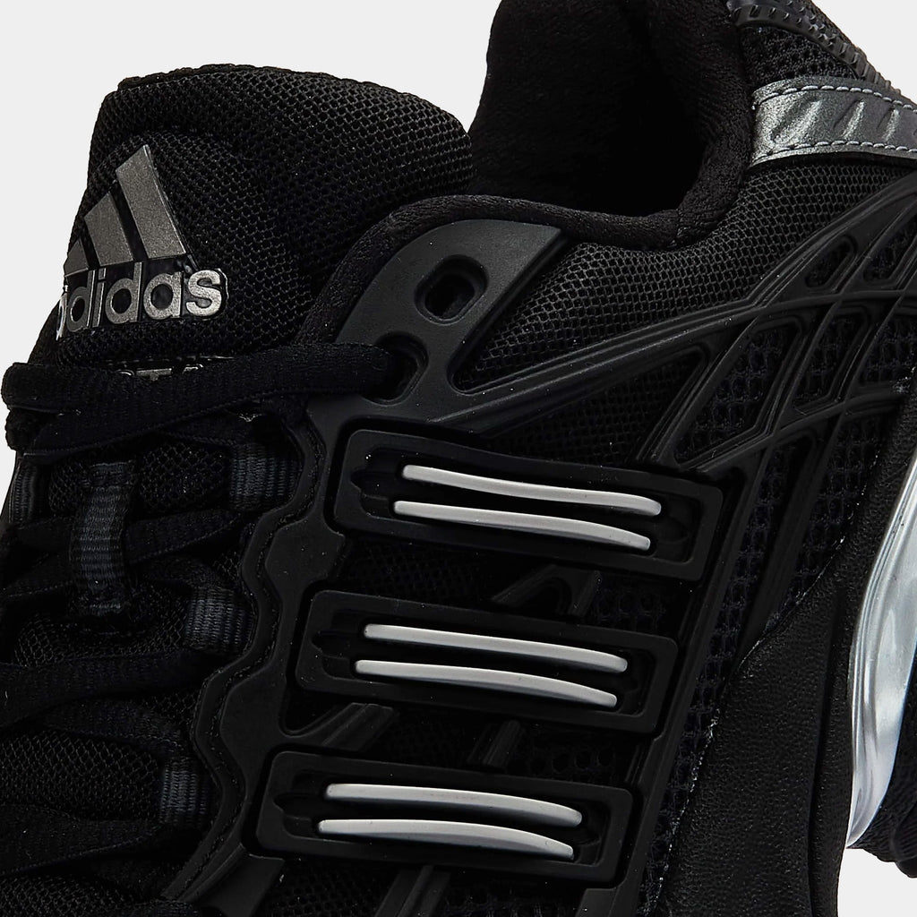 Adistar XLG 2.0 Grade School Lifestyle Shoes (Core Black/Core Black/Core Black)