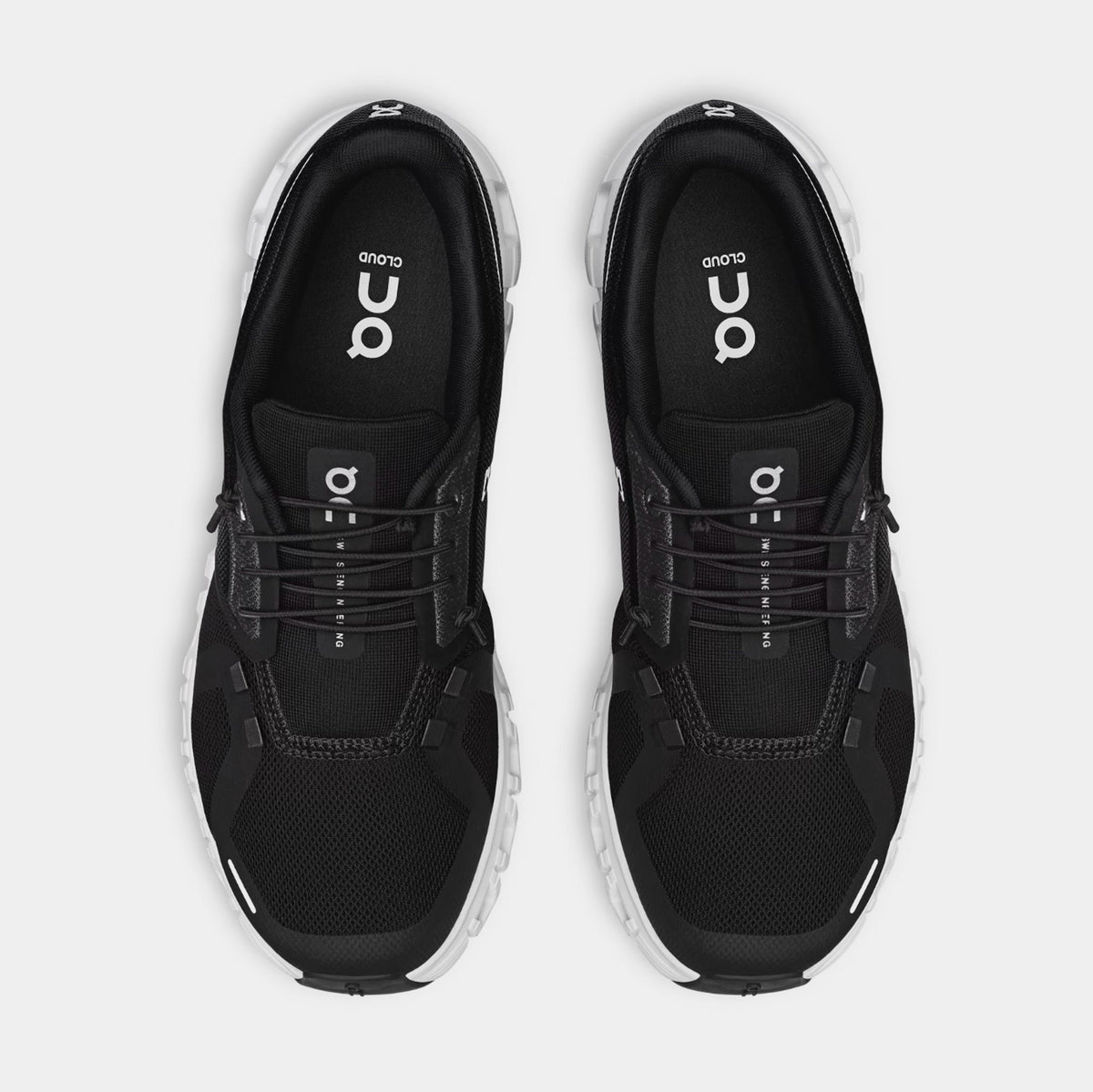 Cloud 6 Womens Running Shoes (Black/White)