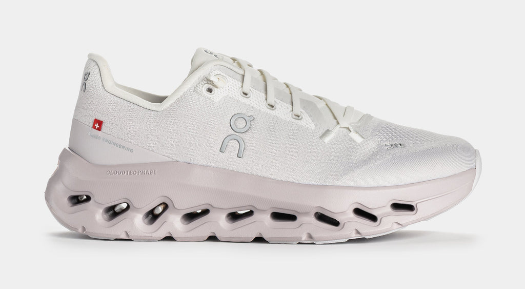 Cloudtilt Womens Running Shoes (White)