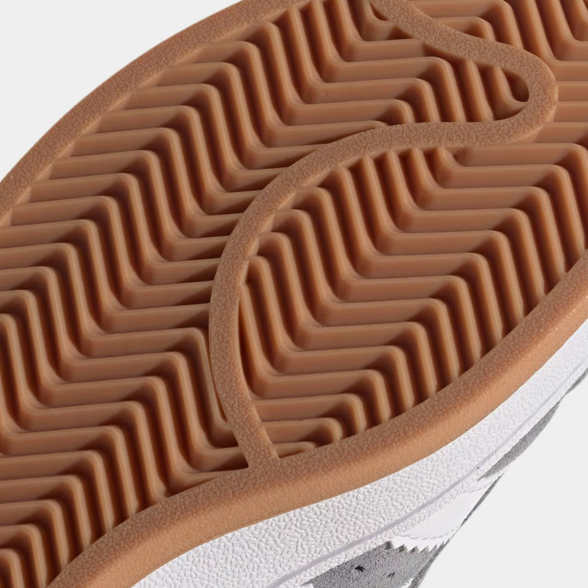 Campus 00s Grade School Lifestyle Shoes (Grey Three/Cloud White/Cloud White)