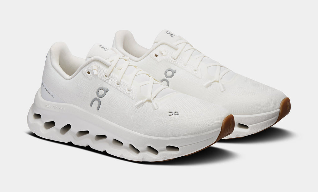 Cloudtilt Womens Running Shoes (White/Ivory)