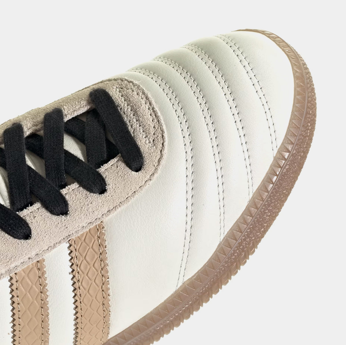 Samba OG Mens Lifestyle Shoes (Off White/Magic Beige/Core Black)