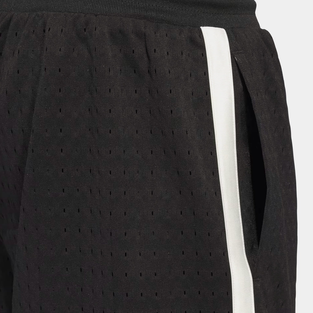 Original Basketball Mens Shorts (Black/Ivory)