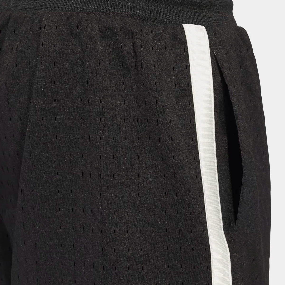 Original Basketball Mens Shorts (Black/Ivory)