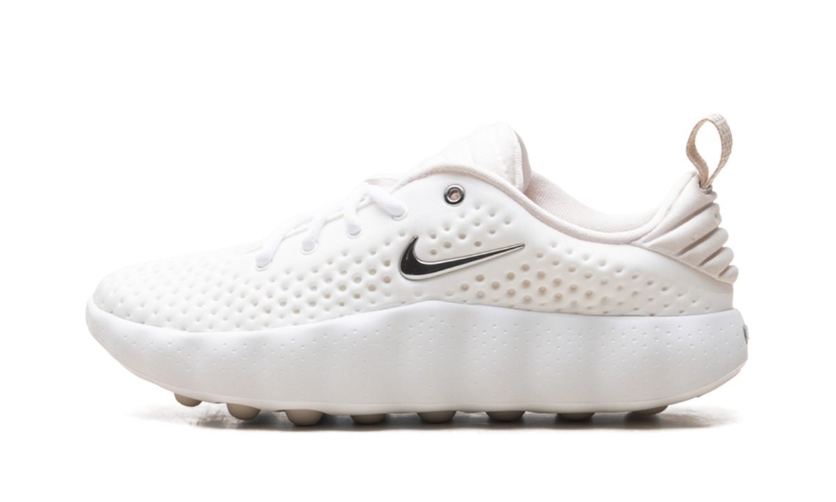 Mind 002 WMNS "White Phantom Light Orewood" HQ4310 101
