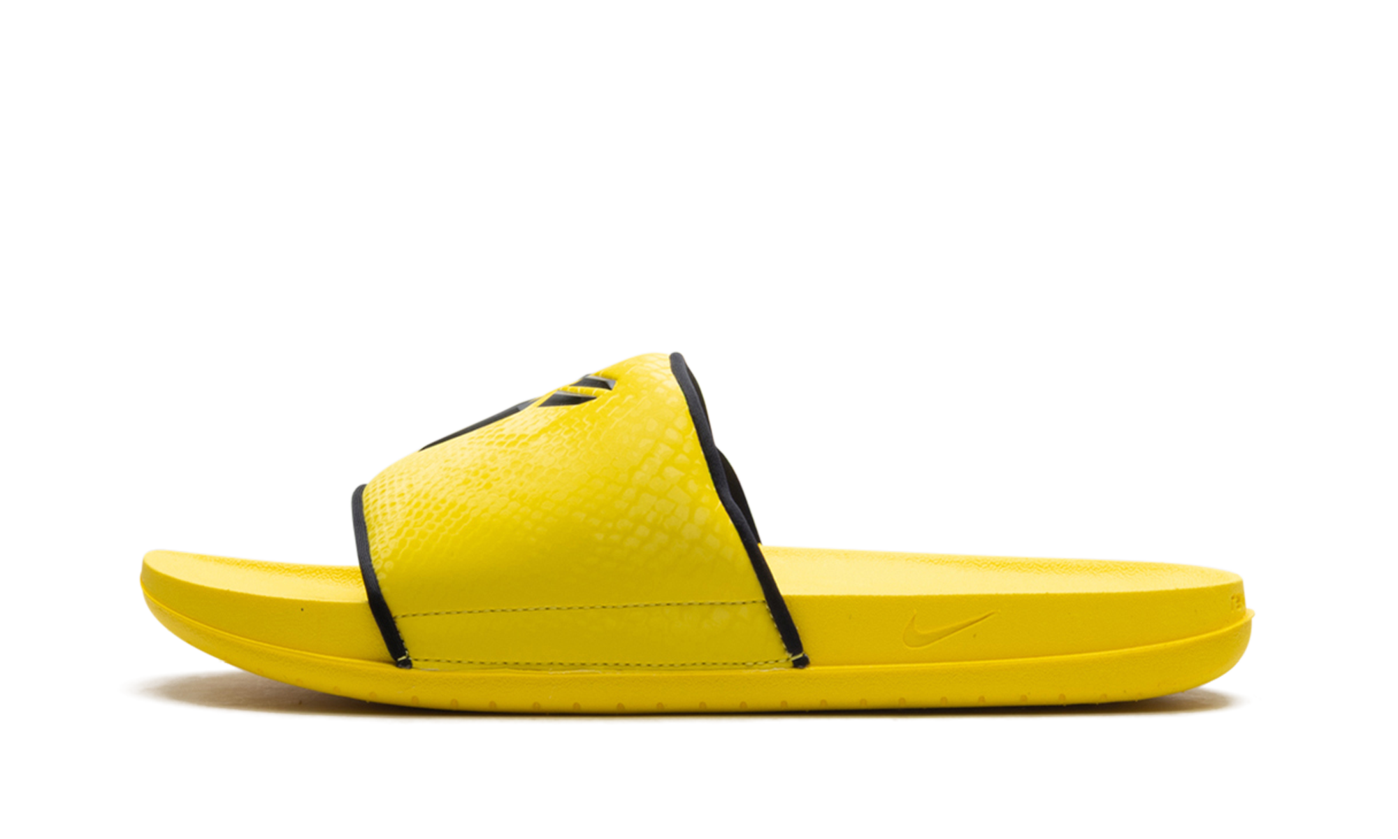 Kobe Offcourt Slide "Lightning" IF2870 700