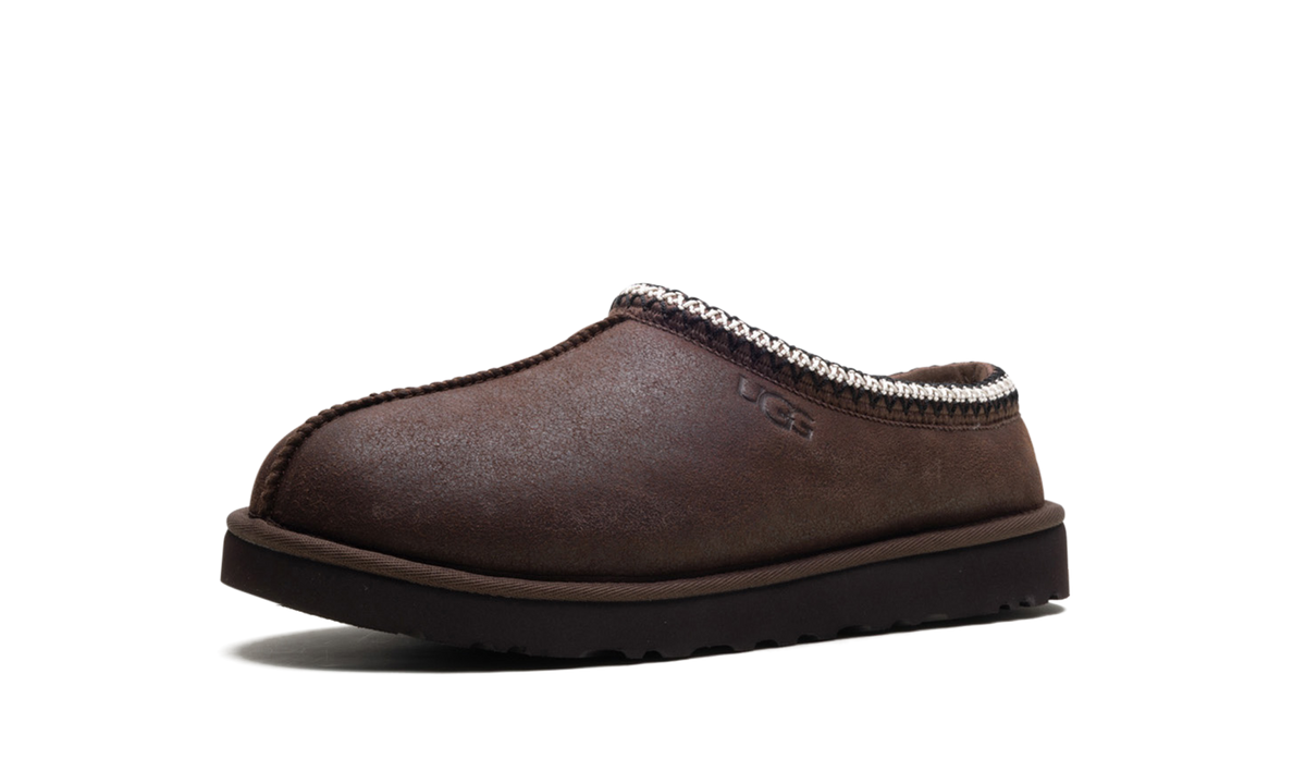 Tasman Distressed Slipper "Burnt Cedar" 1158172 BCDR